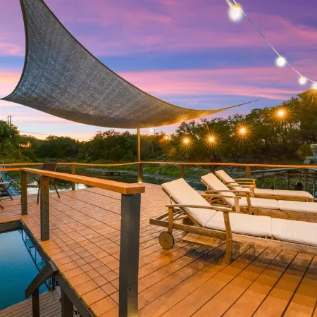 Hill Country Glamping Dome w/Hot Tub, Gym, Sauna & Cold Plunge