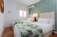 Lovely apartment in the center. San Antonio III