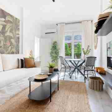 Charming apt near La Castellana. Modesto Lafuente Rooms