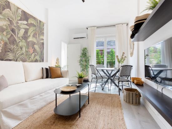Genteel Home Modesto Lafuente