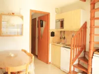 Apartment in Petit Châtel near Cable Car - balcony