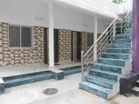 Resort Garden Retreat (Sea View)