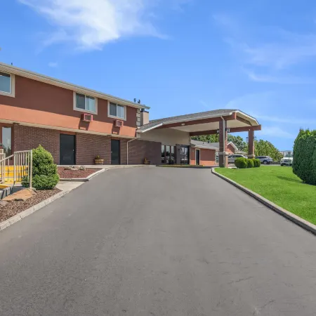 Quality Inn & Suites Downtown Walla Walla