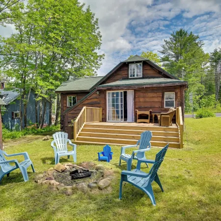Rustic Caroga Lake Retreat Fish, Hike and Ski!