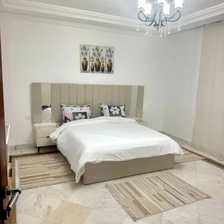 Luxury Stay with Panoramic Sea Views, Tourist zone