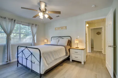 Ample Trailer/RV Parking! Family Home in Gulfport - شاطئ