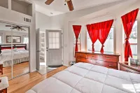 Lake Elsinore Retreat w/ Pool & Mountain Views - Wifi