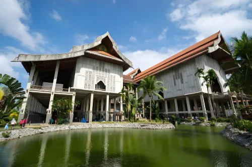 Rimba Hotel