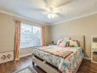 Pool & Home Theater: Lighthouse Point Home! Hotels in Lighthouse Point