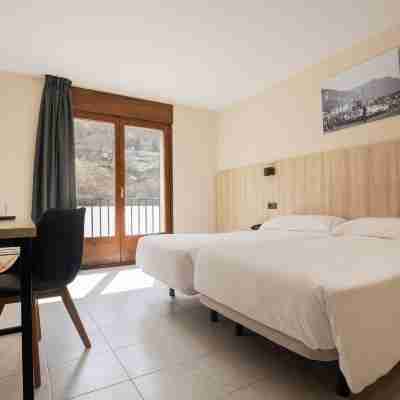 Hotel Encamp Rooms