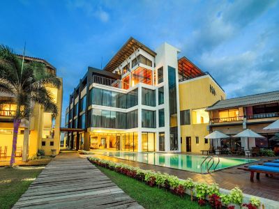 Amagi Aria Airport Transit Hotel