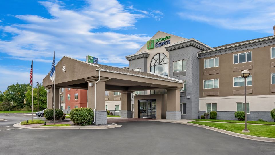 Holiday Inn Express & Suites OGDEN by IHG