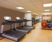 Radisson Hotel Hauppauge-Long Island - gimnasio