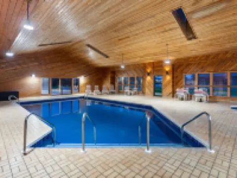 Days Inn by Wyndham Eagle River Hotels in Eagle River
