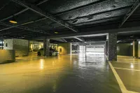 水上樂園布朗多特酒店 - 停車場