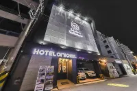Hotel Yeogiuhtte Suncheon Jorye - breakfast