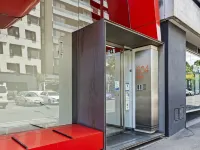 Central 1-Bed Apartment with Secure Parking - 3-Star