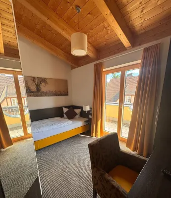 Boutique & Wellnesshotel Thalmässing Hôtels à : Emsing