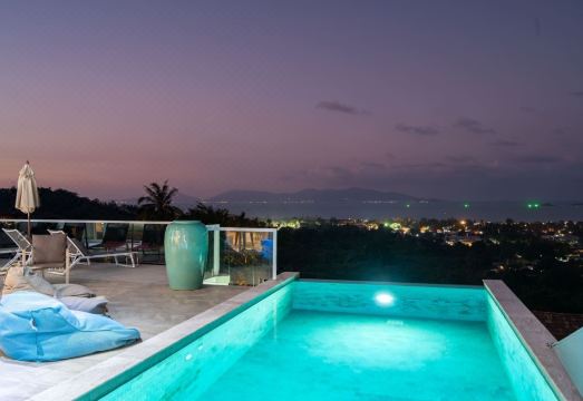 피셔맨스 빌리지 근처 2베드 빌라 KBR52