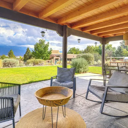 Mountain-view Escape Near Santa Ana Casino!