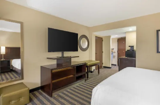 Best Western Suites Near Opryland Hotels in 