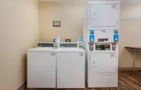 Studio 6 Suites Jacksonville Deerwood Park FL - Ramah Hewan Peliharaan