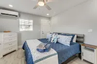 Madeira Beach Condo w/ Patio, Walk to Gulf! - parcheggio