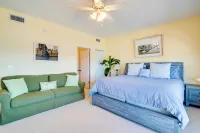 Oceanfront Oasis in Cedar Key w/ 2 Balconies! - balcony