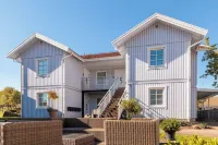 Easy Livin' Apartment Hotel Hotels in 