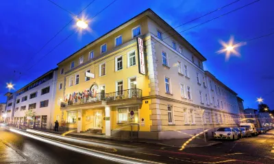 Theater Hotel Salzburg Hotel berhampiran Dataran Mozart