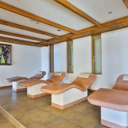 Pirin Golf & Country Club Apartment Complex