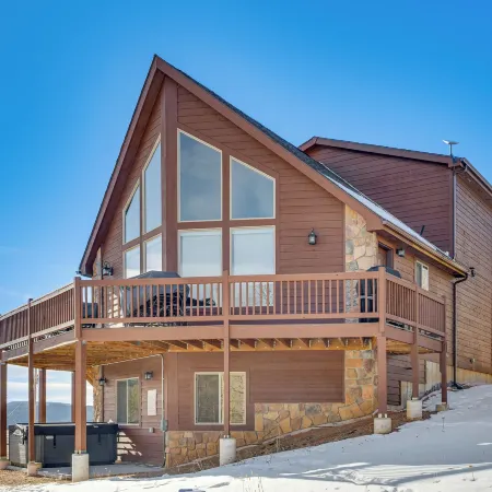 Cripple Creek Retreat w/ Incredible Mtn Views!