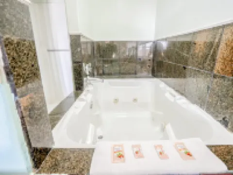 Day & Night Inn Hotels in Hesperia