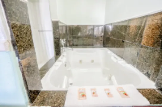 Day & Night Inn Hotels in Hesperia