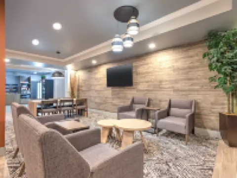 Candlewood Suites 休斯頓（該伍德蘭斯） 伍德蘭市酒店