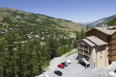 L'Ecrin de Vars Residence Hotels in Vars