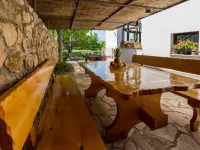 Apartment Linda Hotels in Grizane