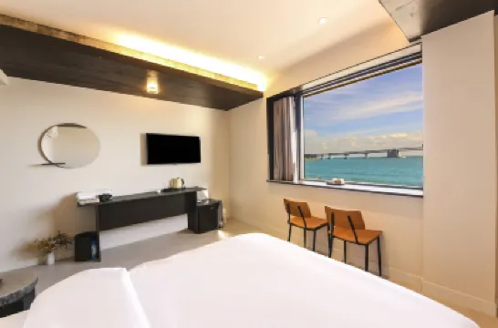 Busan Gwangalli W Hotels near Boriam Hermitage