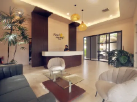 Hotel Colono Beach Hotels in Coco