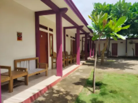 Penginapan Karanglaut Sayangheulang
