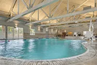 Pool & Hot Tub Access! Running Y Retreat w/ Deck - Pools