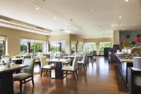 Hilton Garden Inn Guanacaste Airport - breakfast