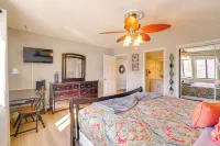 Charming Osage Beach Condo w/ Pool Access! - Apartments
