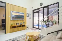 Sierra Vila Malang - Private Swimming Poll 4 BR