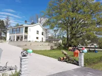 Separate Apartment in Attractive Villa