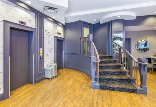 밴쿠버 호텔 내부 비교