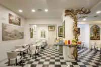 Arcom Palace - breakfast