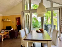 Ferienhaus Müritzzeit in Röbel an der Müritz Hotels in Röbel