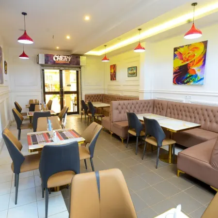 HOTEL LE FLAMBOYANT