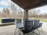 8 Person Holiday Home in Vaeggerlose